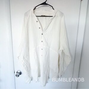 NWOT We The Free Summer Daydream Buttondown
By Free People
Size XL